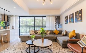 Laurel Hill Suites